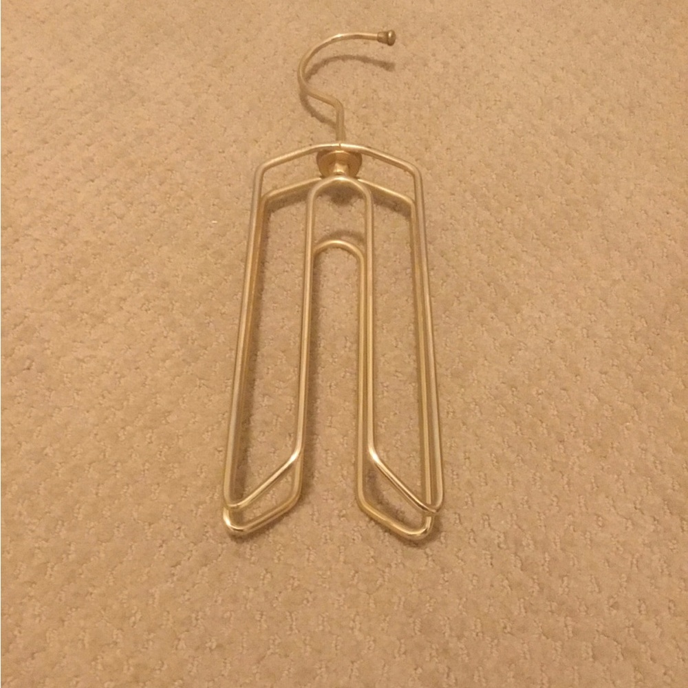 Vintage Gold Tone Swivel Metal Hanger